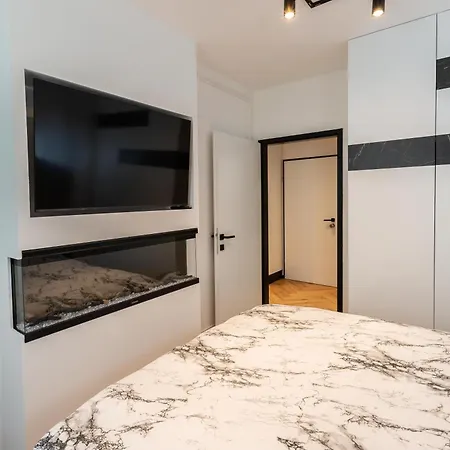 Modern Luxury *